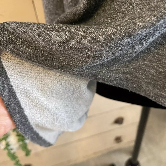 Turtleneck Sweater Akira Chicago M Top Red Label Exposed Back Crop Button Gray - Picture 7 of 8